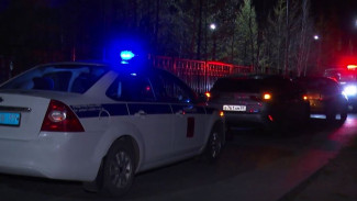 В Муравленко водитель протаранил машину из мести: под раздачу попал и автомобиль ДПС