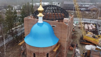В Ханты-Мансийском округе строят православный храм и мечеть 