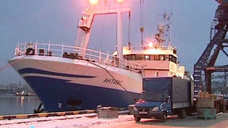 500 тонн улова: в Мурманск вернулся с удачного промысла ярусолов «Антиас»