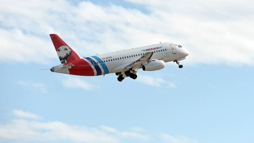 Авиакомпания «Ямал» в конце лета увеличит количество мест на рейсах Тюмень-Салехард