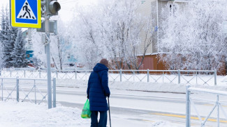 Неубранный гололед в Салехарде: прокуратура вынесла представления подрядчикам