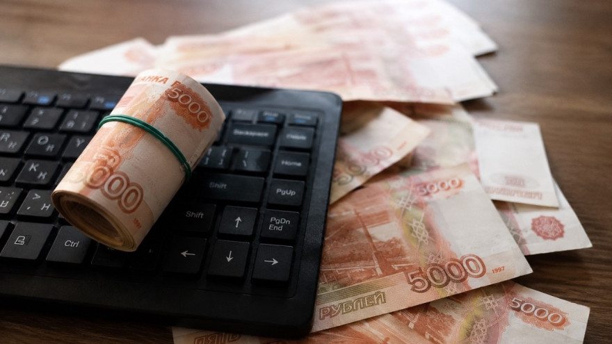 Руководитель компании в Надыме задолжал сотрудникам более 1 миллиона рублей