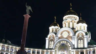 Ямал озарился светом веры и встретил Благодатный огонь