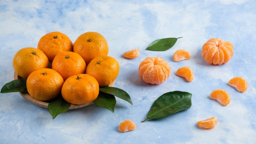 Жителям Ямала объяснили, как выбрать сладкие и сочные мандарины без косточек