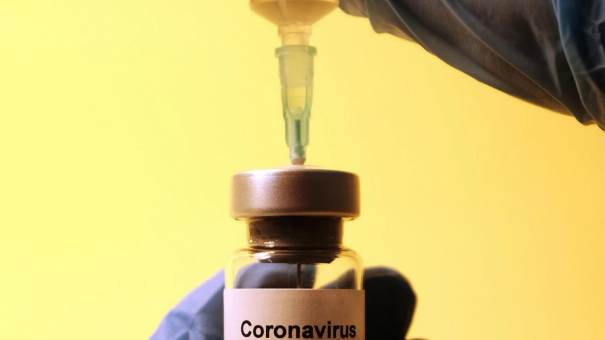 Александр Гинцбург назвал сроки достижения коллективного иммунитета к COVID-19