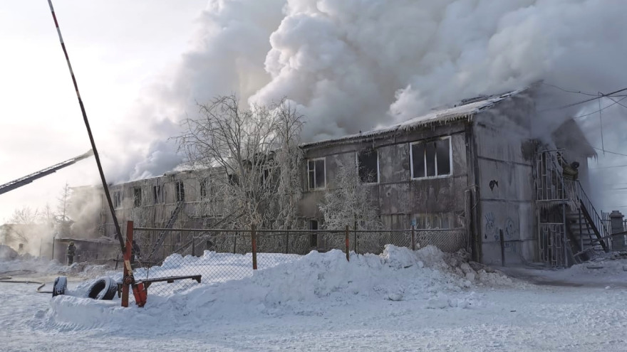 Сгоревший дом в Лабытнанги не подлежит восстановлению. Ямальцы могут оказать помощь погорельцам