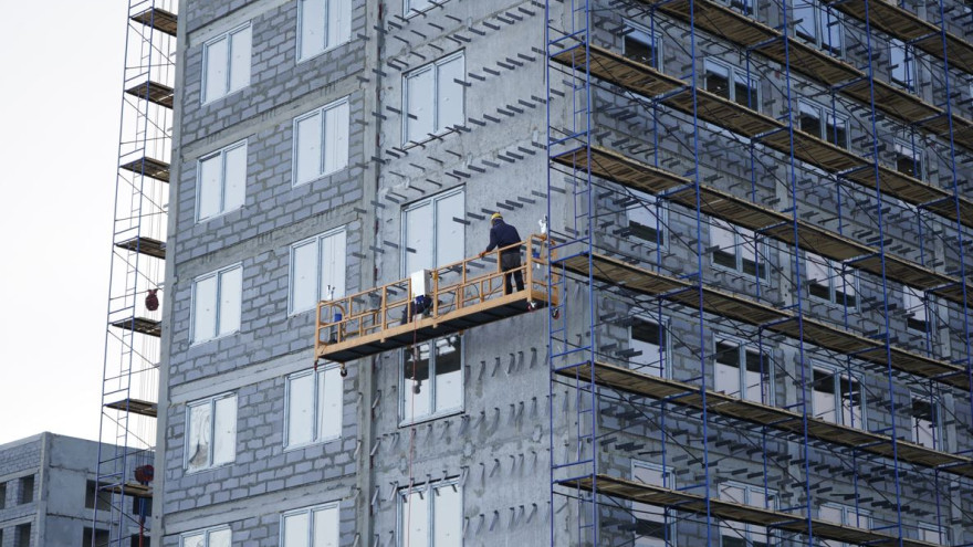 Владимир Якушев: «УрФО впервые перешагнёт планку в 8 миллионов квадратных метров жилья»