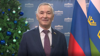 Председатель Тюменской обласной думы поздравил Ямал с Новым годом