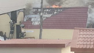 В Салехарде в жилом доме произошло возгорание