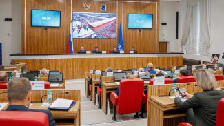 Парламентарии со всей России съехались на масштабный форум в Салехард