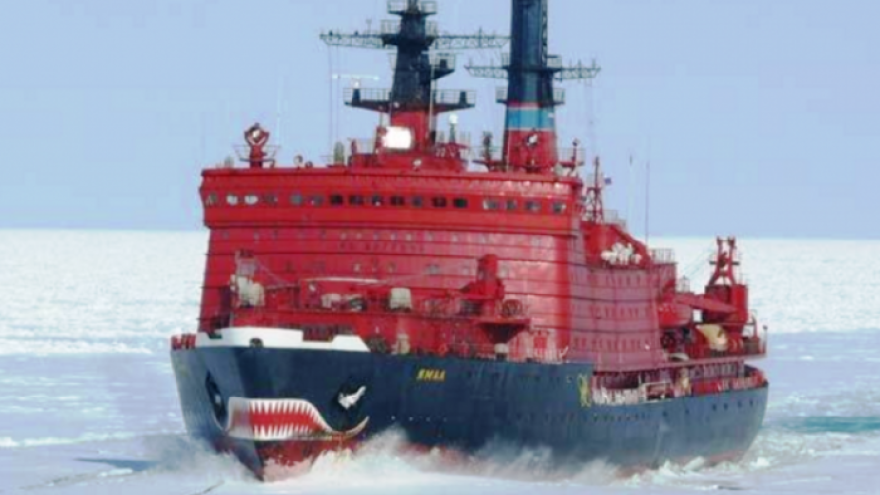 Предназначенный для Ямала ледокол «Обь» спустят на воду