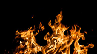 Два пожара без пострадавших ликвидировали на Ямале за сутки