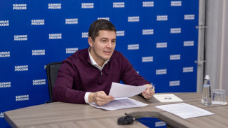 От спецтелефона до летней смены: губернатор Ямала ответил на обращения граждан