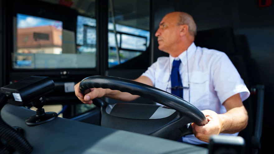 В ЯНАО искусственный интеллект будет следить за водителями автобусов
