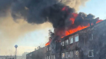 Второй пожар за день: многоквартирный дом загорелся в Новом Уренгое