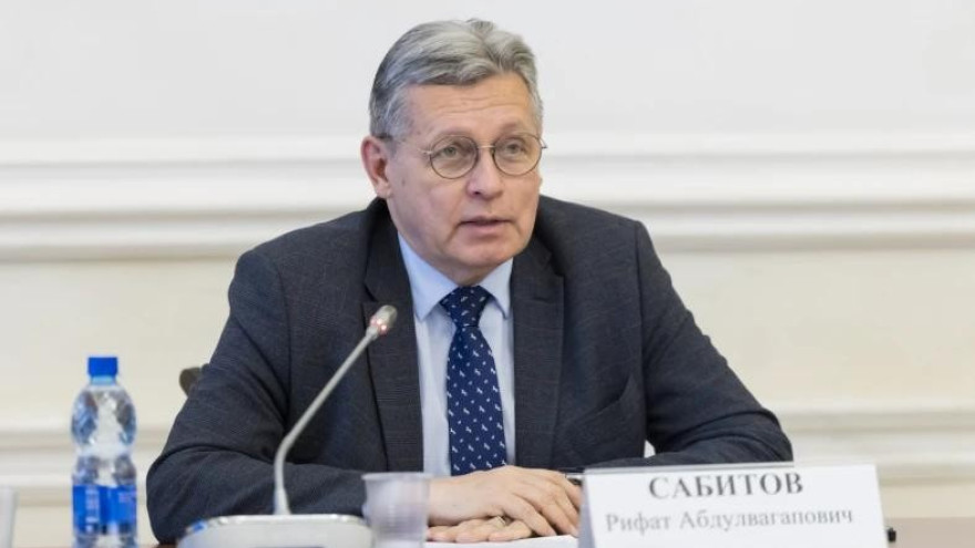 Сабитов: китайский бизнес рассматривает Россию как ключевого партнера