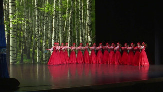 На Ямале впервые выступил легендарный танцевальный коллектив «Березка»