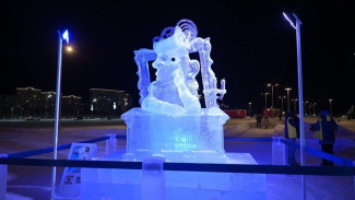 Ледяная сказка: итоги фестиваля ледовых скульптур в Новом Уренгое