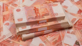 В Новом Уренгое аферисты выманили у женщины 5,9 млн под видом биржевых торгов