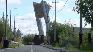 Депутаты и представители Общественной палаты Ямала проверили дороги окружной столицы