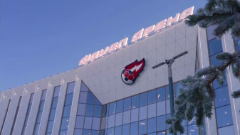 Новоуренгойцы знакомятся с новой «Факел Ареной»