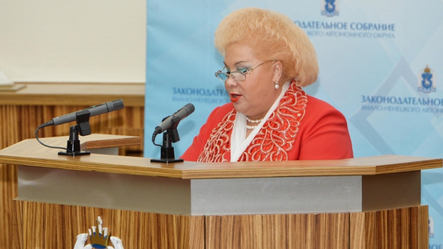 Заместитель губернатора округа Альбина Свинцова представила проект бюджета Ямала