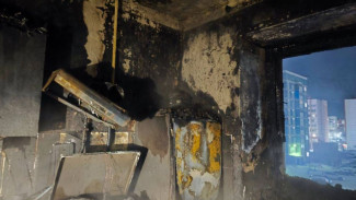 Мужчина погиб при пожаре в многоквартирном доме в Новом Уренгое