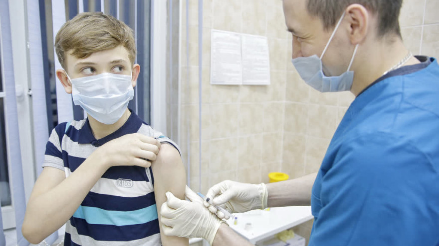 На Ямал поступила вторая партия детской вакцины «Спутник М»