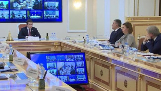 Уровень антитеррористической защищённости и безопасность транспортных объектов обсудили в Салехарде