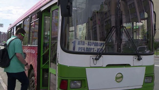 За пассажирами и водителями автобусов Салехарда начали следить 