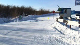 Один из участков зимника Лабытнаги - Мужи - Азовы - Теги закрыт до следующей зимы