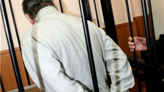 На Ямале 75-летний пенсионер изнасиловал 8-летнюю внучку своего друга