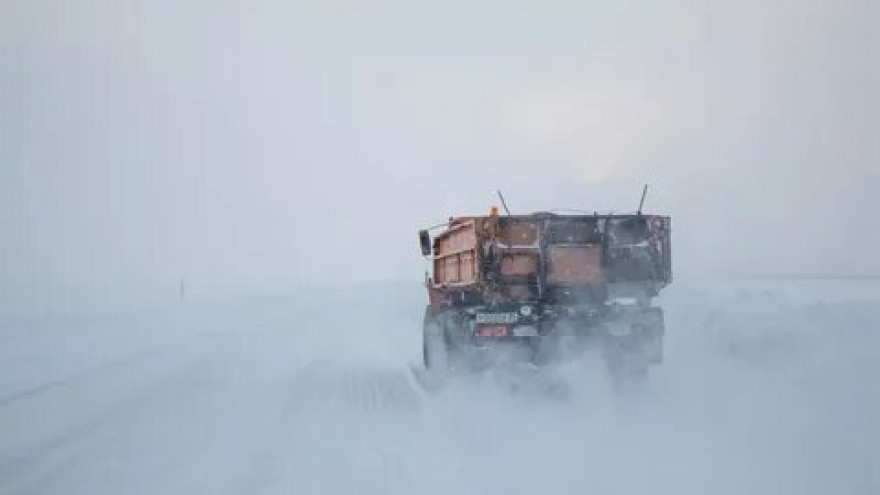 Зимник Аксарка - Яр-Сале не могут ввести в эксплуатацию из-за тёплой зимы