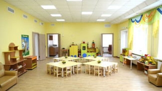 Дополнительные дежурные группы в детских садах Ямала. Где расположены учреждения и как воспользоваться их услугами?