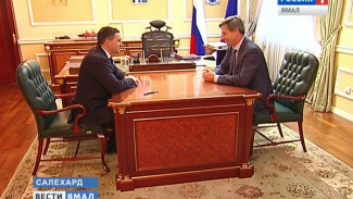 Дмитрий Кобылкин провел рабочую встречу с председателем Арбитражного суда округа