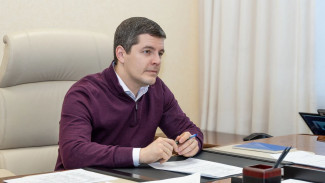 «Обязательно поддержим»: Дмитрий Артюхов помог решить вопросы ямальцев