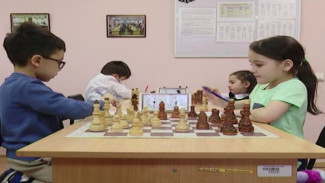За звание лучшего шахматиста боролись юные интеллектуалы в Губкинском