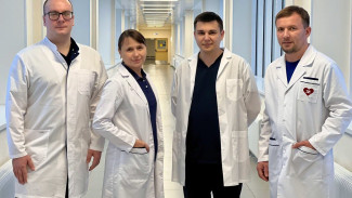 Новоуренгойские врачи спасли жизнь младенцу с редким пороком