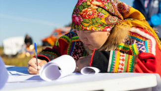 Избирательная комиссия побывала на стойбище в Приуральском районе