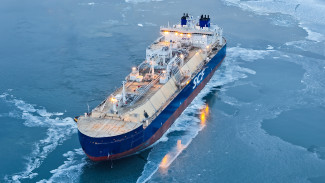 Строящийся для «Арктик СПГ-2» газовоз «Константин Посьет» вышел на ходовые испытания