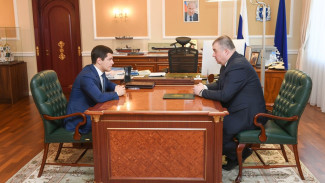 Губернатор Ямала встретился с начальником погрануправления ФСБ РФ по западному арктическому району