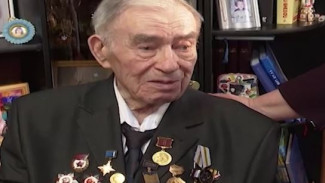 Три десятка медалей, как показатель мужества и отваги. Лабытнангским ветеранам вручили памятные награды к 75-летию Победы