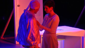 «ОН и ОНА», или спектакль на двоих: театральная жизнь в Надыме ожила