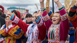 Пять городов Ямала сегодня отмечают дни рождения