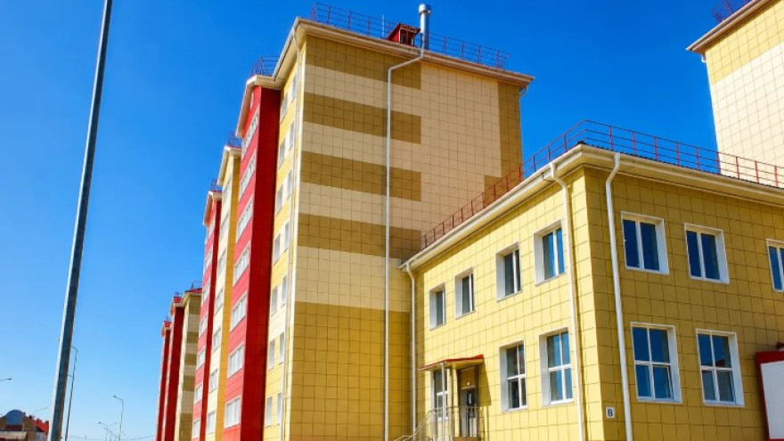 В Лабытнанги построили два новых семиэтажных дома для новоселов