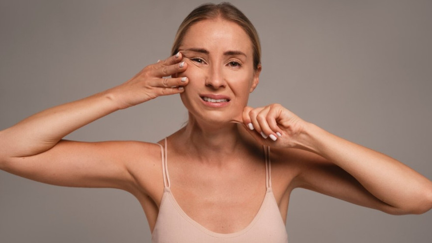 От морщин до пигментных пятен: 10 непростительных ошибок в уходе за кожей лица