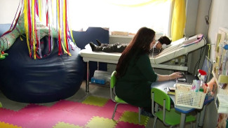 В Муравленко для детей и пожилых людей открылась бесплатная сенсомоторная комната