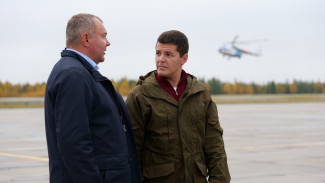 Реконструкция аэропорта и новые соцобъекты: губернатор Ямала посетил Красноселькупский район
