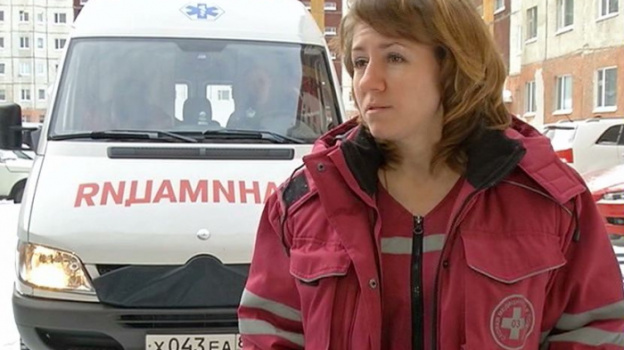 Волонтеры мы вместе. Ижевские кондуктора. Маски в автобусе. Пенсионеры в автобусе в масках. Работник в трамвае.