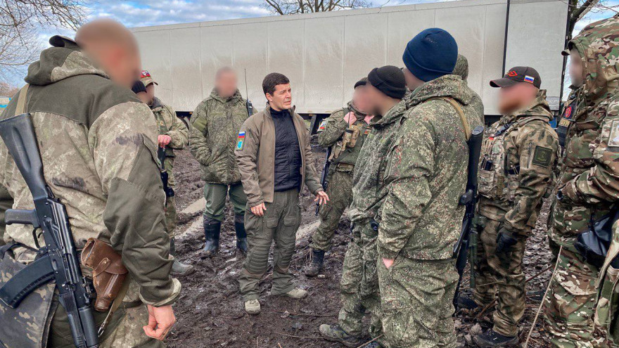 Дмитрий Артюхов встретился с ямальскими военнослужащими в зоне СВО